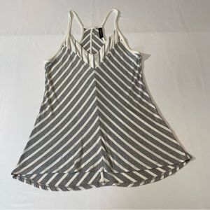 LAILA JAYDE WOMENS STRAPPY TANK TOP, SIZE S, VERY GOOD PREOWNED CONDITION